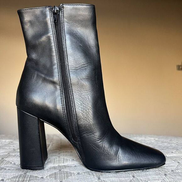 Steve Madden Lourde Black Leather Black Ankle Boot Bootie Square Toe Women 8 M - Picture 3 of 16